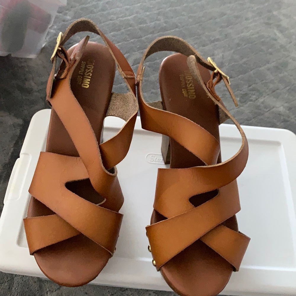 Target wooden heels